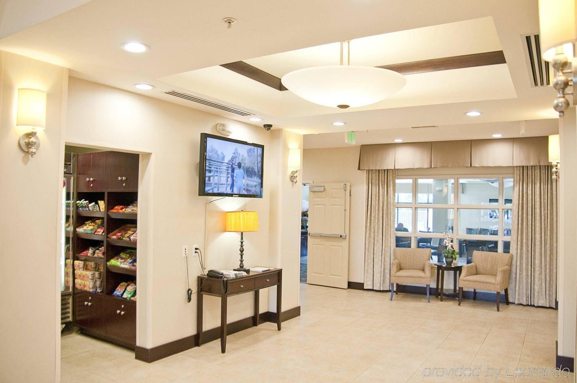 Holiday Inn Express & Suites Clovis Fresno Area By Ihg Exterior foto